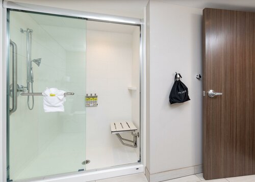 Holiday Inn Express Pensacola Beach by IHG, Book Hotel Pensacola Beach Panhandle Florida