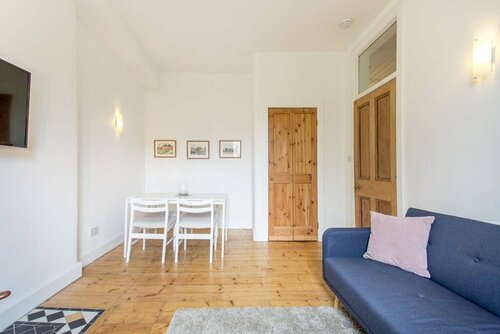 Comfortable and Central One Bed, Book Lejlighed Haymarket Edinburgh