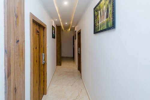 Riva International by OYO Rooms, Boek Hotel Bombay Mumbai Region
