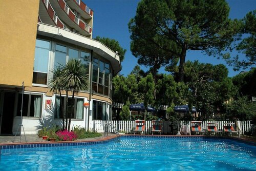 Hotel Schiller, Забронировать Отель Червия Ravenna Area