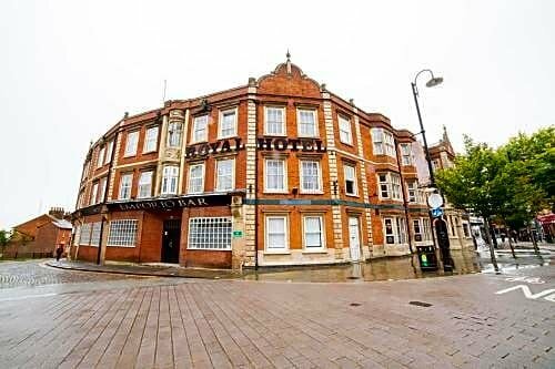 Royal Hotel, Забронировать Отель Кетеринг Нортгемптоншир