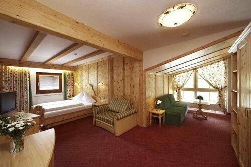 Sportlers Lodge, Rezerwuj Hotel Hotele w Tyrol z Parkingiem, Parking