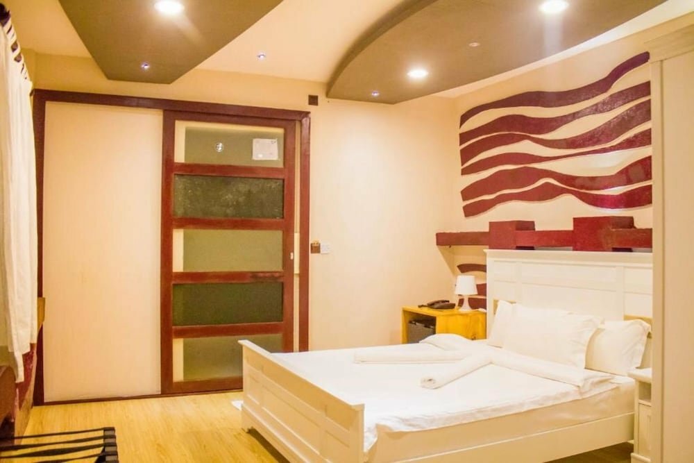 Whiteshell Island Hotel & SPA
