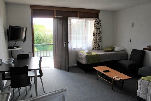 Elmore Lodge Motel, Rezervovat Motel Hawke& hotely s bazénem, Bazén