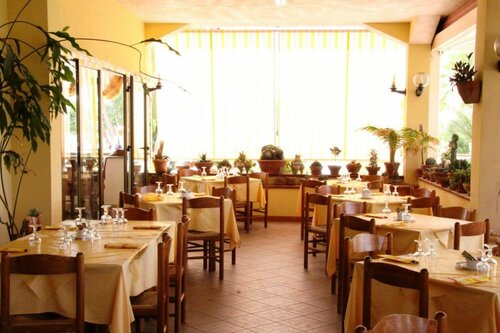 Hotel Damanse, Book Hotel Santa Domenica Calabrien