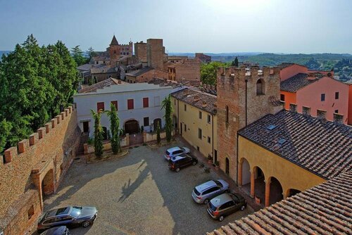LHP Certaldo Resort, Забронировать Курортный отель Отели Val D'Elsa 5 звезд, 5*