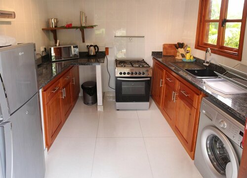Domaine Les Rochers Apartments, Rezerwuj Apartament Hotele w La Digue z parkingiem, Parking