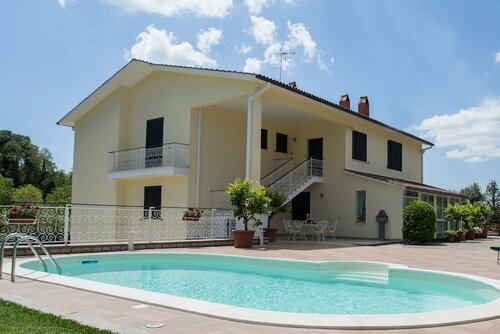 Casa Vacanze La Mattonara, Boek Hotel Hotels in Lazio met parkeren, Parkeren