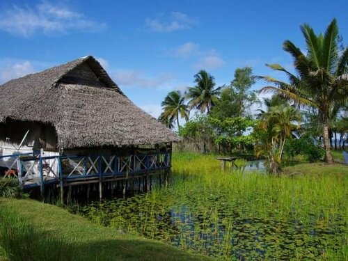 Hôtel Le Lagon, Boek Hotel Foulpointe Madagaskar