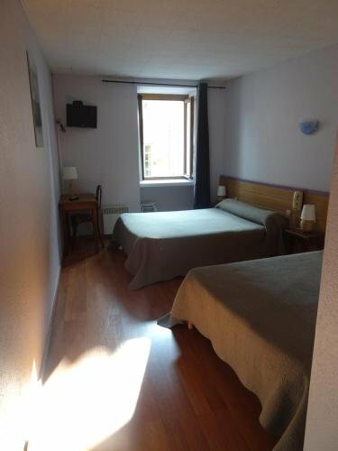 La Citadelle, Book Hotel Hoteller i Rhône-Alps med parkering, Parkering