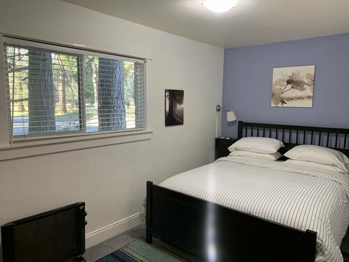 The Pines Inn and Cottages, Rezerwuj Hotel Grass Valley Kalifornia