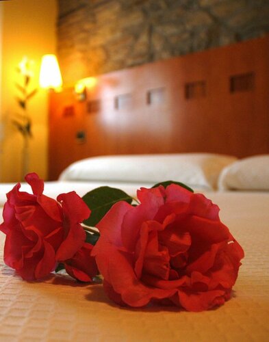 Hotel Entrecercas, Забронировать Отель Сантьяго-де-Компостела А-Корунья
