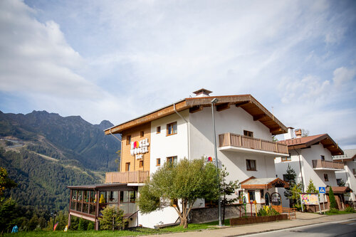 BoogelWoogel Hotel, Book Hotel Esto-Sadok Polyana