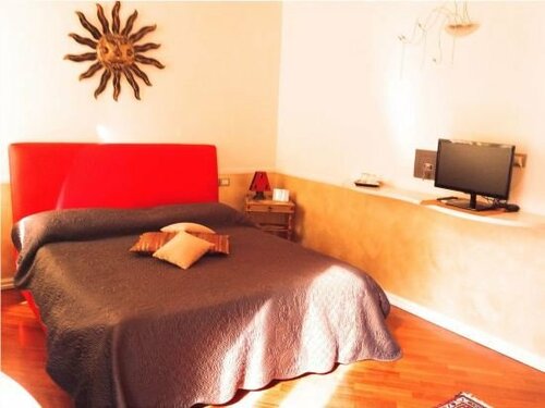 Aldebaran Bed and Breakfast, Book Bed and Breakfast Roma Termini railway station 