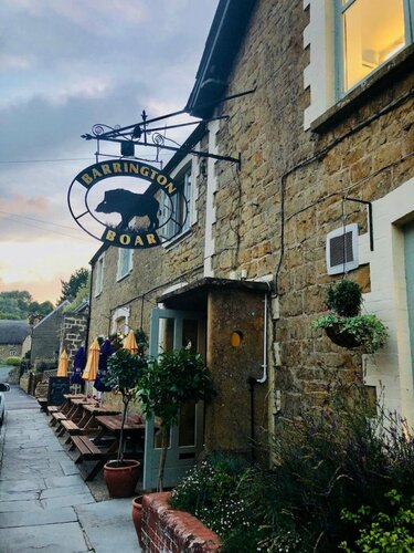 The Barrington Boar, Varaa Hotelli Ilminster Somerset