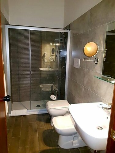 Hotel La Martinica, Забронировать Курортный отель Курортные отели Фикарацци, Курортный отель