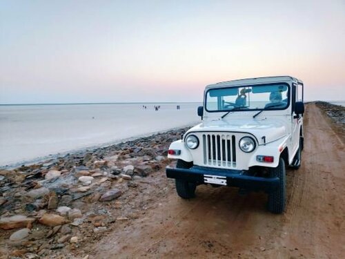 Rann Resort Dholavira, Забронировать Курортный отель Отели Дховира с парковкой, Парковка