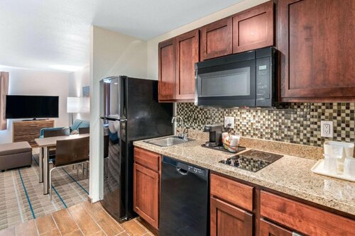 Comfort Suites Denver International Airport, Забронировать Отель Denver Airport Area Денвер