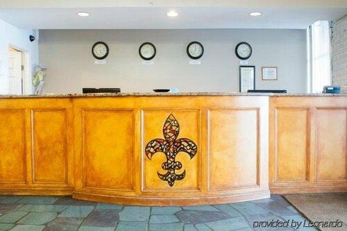 Midtown Hotel New Orleans, Забронировать Отель Новый Орлеан - деловой центр Новый Орлеан, рядом с Paraplex