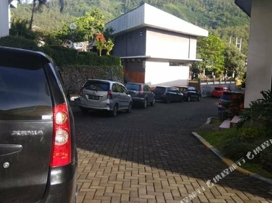 Hotel Nirwana Batu