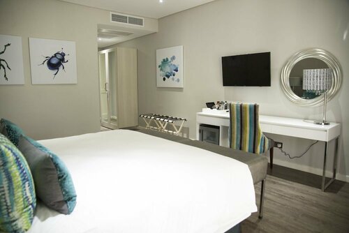 Le Elementos Boutique Hotel, Rezervați Hotel boutique Hoteluri în Lusaka cu parcare, Parcare
