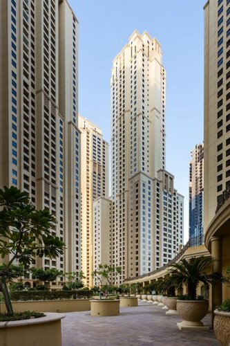 HiGuests Sadaf 6, Забронировать  Джумейра , рядом с Jumeirah Beach Residence Tram Station 2