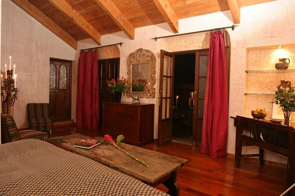 Panza Verde Restaurant