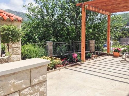 Apartments Silvija, Забронировать Апартаменты/квартира Отели Региона Дубровника с парковкой, Парковка