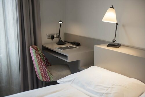 Hôtel du Théâtre, Book Hotel Hoteller i Vaud med parkering, Parkering