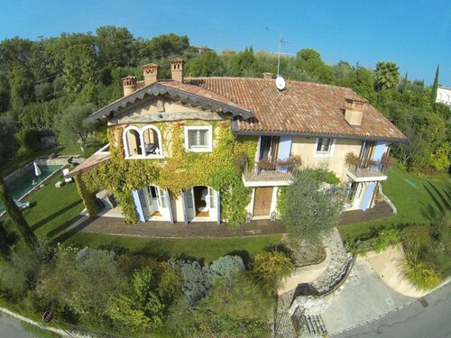 La Criolda Charme Luxury Villa Resort, Забронировать Курортный отель Курортные отели Сан-Феличе-дель-Бенако, Курортный отель