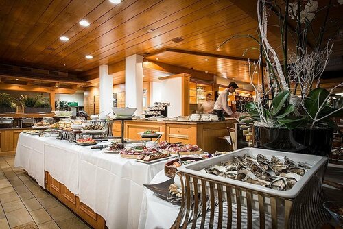 Hôtel Cailler & Bains de la Gruyère, Забронировать Отель Отели Фрибура с парковкой, Парковка