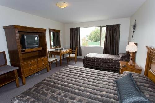 The Lodge on Chertsey