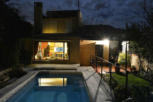 Casa Rural Señorio De Baeza, Book Hotel Hoteller i Baeza med parkering, Parkering