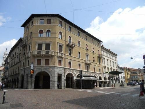 Apartment Bergamo Centro Storico, Забронировать Апартаменты/квартира Отели Бергамо с парковкой, Парковка