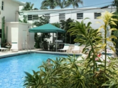 Wave Beach Vacation Rentals, Забронировать Отель Помпано-Бич Broward County, рядом с Diamond Strike