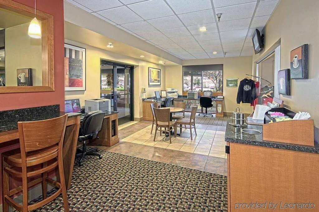 DoubleTree Suites by Hilton Seattle Airport - Southcenter