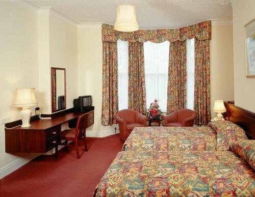Ashley Hotel