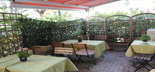 Hotel Europa, Забронировать Отель Альбиссола-Марина Ривьера-делле-Пальме