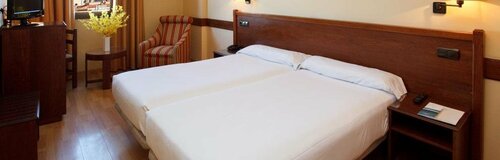 Hotel Oriente, Забронировать Отель Сарагоса Zaragoza Province, рядом с Puente de Piedra