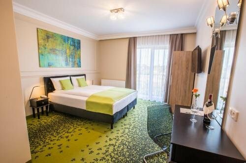 Hotel Haller, Book Hotel Pomerania hoteller med parkering, Parkering