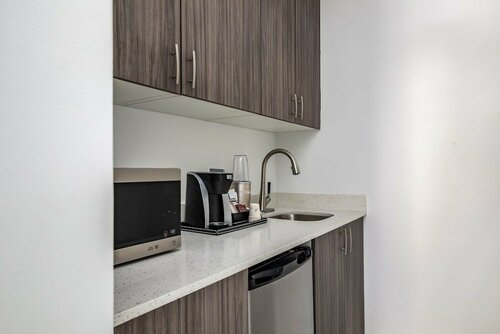 Seascape Grace Bay Hotel & Townhome Villas, Забронировать Отель Отели Грейс-Бэй с бассейном, Бассейн