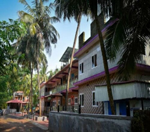 Sree Varada International, Забронировать Отель Отели Гокарна 3 звезды, 3*