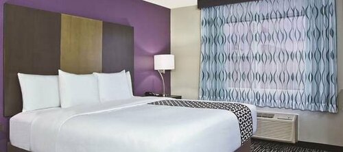 Ramada Limited Fairborn, Buchen Sie Hotel Fairborn Ohio
