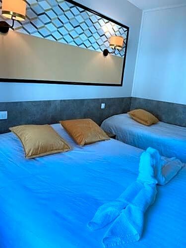 Hotel du Centre - Restaurant le P'tit Gourmet, Reservar Hotel Tonnerre Yonne's wine road