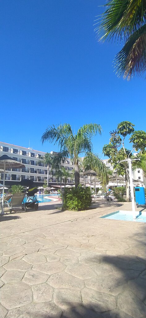 Tsokkos Gardens Hotel