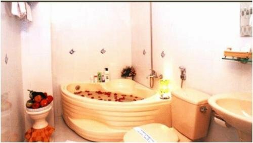 New Hotel, Забронировать Отель Отели Хошимина с парковкой, Парковка