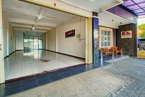 Griya Stadion, Reserva ahora Hotel Semarang Java Central