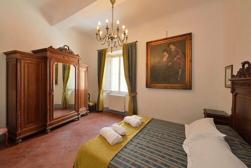 Palazzo Tombesi Trecci, Забронировать Отель «постель и завтрак» Монтепульчано Val di Chiana