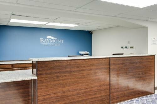 Baymont by Wyndham Spokane, Забронировать Отель Спокан Spokane Metropolitan Area, рядом с Карусель Looff