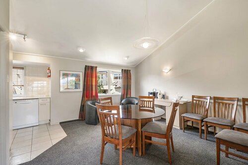 The Village Resort, Забронировать Курортный отель Таупо Lake Taupo